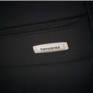 samsonite advena underseat carry on luggage with wheels